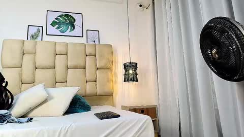 Eliza online show from October 2, 2025, 11:50 am