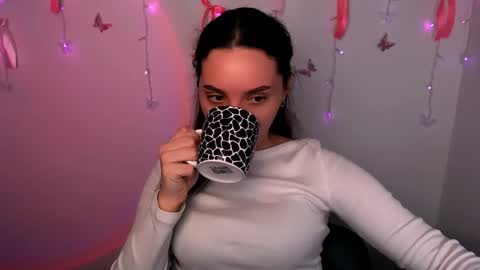 elizsun online show from March 8, 2026, 3:16 pm