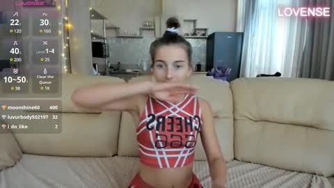 Eliz                               online show from February 19, 2025, 12:22 pm