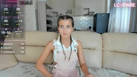 Eliz                               online show from September 8, 2025, 3:00 pm