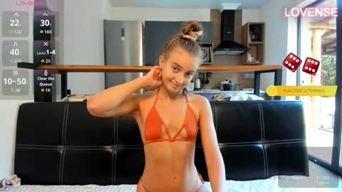 Eliz                               online show from October 11, 2025, 10:47 am