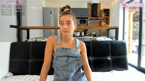 Eliz                               online show from January 8, 2026, 7:10 am