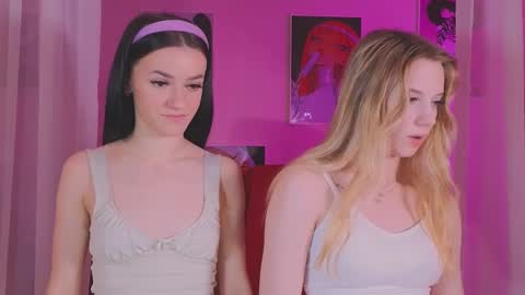 elizzza_ online show from February 23, 2025, 6:56 pm