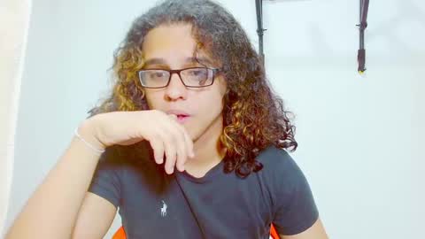 Snapshot of elkingthe chatting on December 11, 2024, 12:34 pm Diana online show from December 11, 2024, 12:34 pm