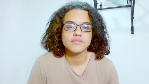 Snapshot of elkingthe chatting on December 31, 2024, 1:08 pm Diana online show from December 31, 2024, 1:08 pm