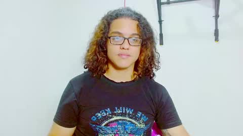 Snapshot of elkingthe chatting on January 3, 2025, 4:27 pm Diana online show from January 3, 2025, 4:27 pm