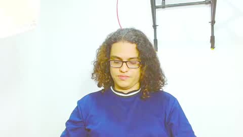 Snapshot of elkingthe chatting on January 4, 2025, 4:22 pm Diana online show from January 4, 2025, 4:22 pm