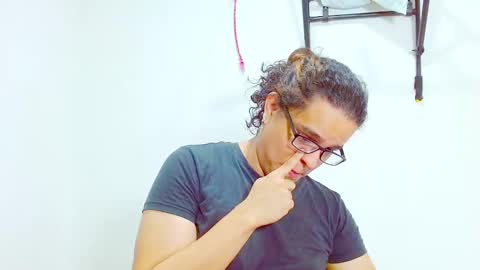 Snapshot of elkingthe chatting on January 9, 2025, 3:55 pm Diana online show from January 9, 2025, 3:55 pm