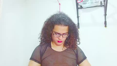 Snapshot of elkingthe chatting on January 12, 2025, 1:27 pm Diana online show from January 12, 2025, 1:27 pm