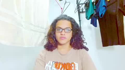 Snapshot of elkingthe chatting on February 7, 2025, 12:28 pm Diana online show from February 7, 2025, 12:28 pm