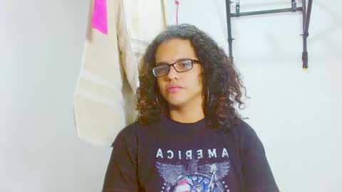 Snapshot of elkingthe chatting on February 10, 2025, 12:50 pm Diana online show from February 10, 2025, 12:50 pm