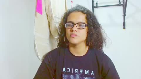 Snapshot of elkingthe chatting on February 10, 2025, 3:53 pm Diana online show from February 10, 2025, 3:53 pm