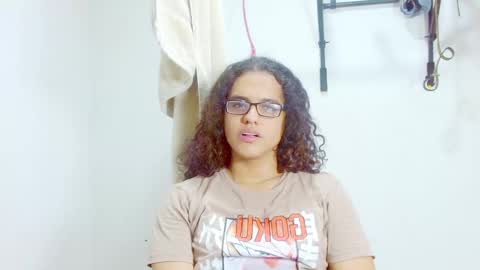 Snapshot of elkingthe chatting on March 2, 2025, 6:30 pm Diana online show from March 2, 2025, 6:30 pm