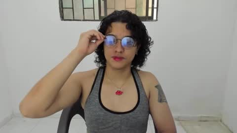 Snapshot of elkingthe chatting on November 26, 2025, 6:20 pm Diana online show from November 26, 2025, 6:20 pm