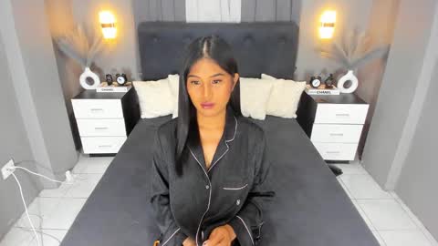 Ella online show from December 8, 2024, 8:41 am