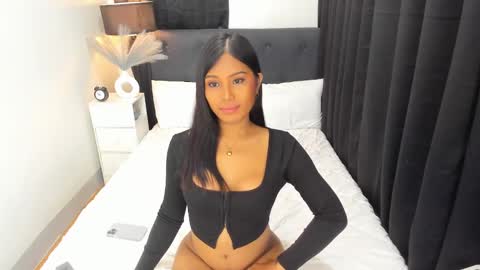 Ella online show from January 19, 2025, 3:21 pm