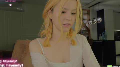 Snapshot of ella_hayes chatting on June 30, 2026, 12:55 am Ella NEXT STREAM 1TH DECEMBER 1200 - 0800 AM AT MOSCOW TIME online show from June 30, 2026, 12:55 am