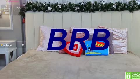 Snapshot of ellaander chatting on February 4, 2025, 7:29 am Ella online show from February 4, 2025, 7:29 am