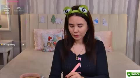 Snapshot of ellaander chatting on December 3, 2025, 4:20 am Ella online show from December 3, 2025, 4:20 am