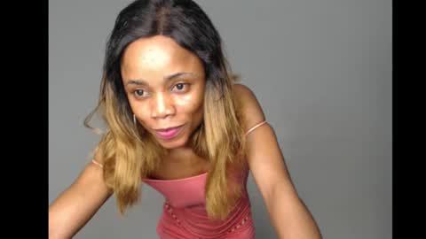 ella online show from October 14, 2025, 11:27 pm