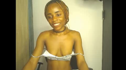 ella online show from April 19, 2026, 12:48 pm