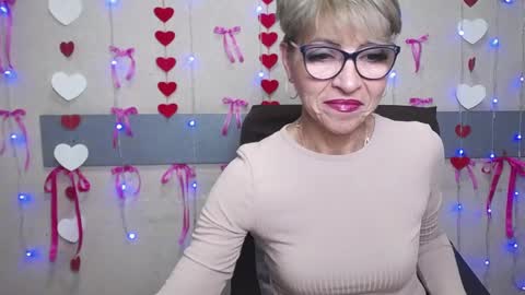 EllaBonito online show from January 26, 2025, 9:29 am