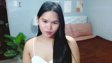 Snapshot of ellaford chatting on June 22, 2026, 2:57 am EllaFord online show from June 22, 2026, 2:57 am