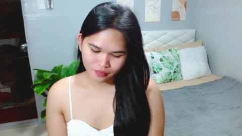 Snapshot of ellaford chatting on July 14, 2026, 8:36 pm EllaFord online show from July 14, 2026, 8:36 pm