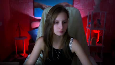 Ella online show from January 26, 2025, 5:02 pm