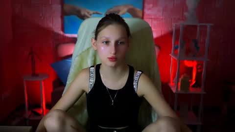 Ella online show from January 27, 2025, 9:34 am