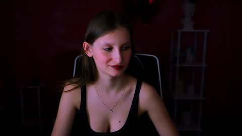 Ella online show from March 9, 2025, 10:19 am