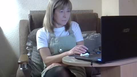 ellajohnsonx online show from February 7, 2026, 11:03 am