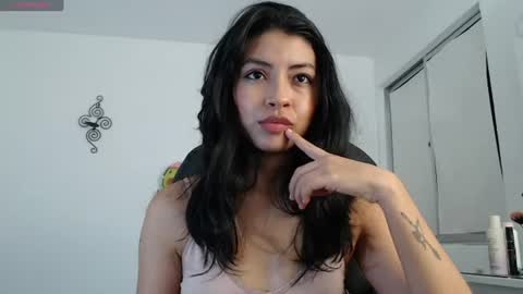 Ella Amoneth online show from July 19, 2026, 2:48 am