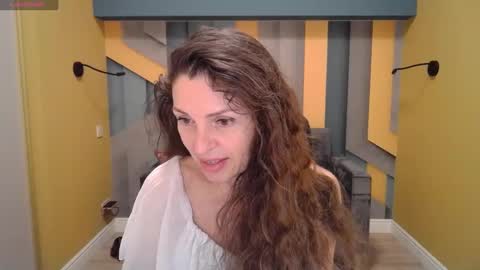 EllaLongs online show from January 22, 2025, 12:27 pm