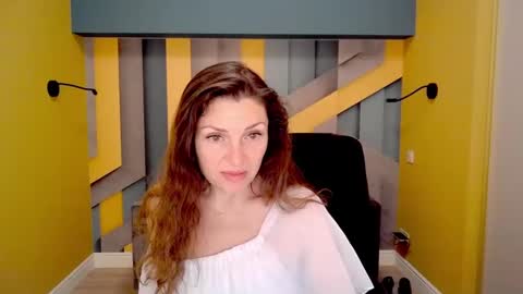 EllaLongs online show from February 22, 2025, 4:09 pm