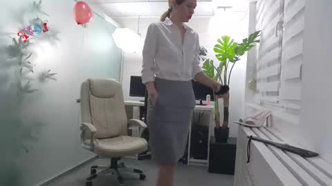            online show from February 16, 2026, 12:56 pm