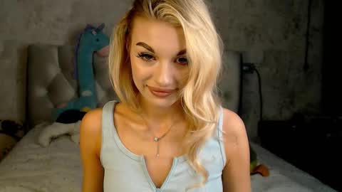 ellamilla online show from March 5, 2026, 1:40 pm