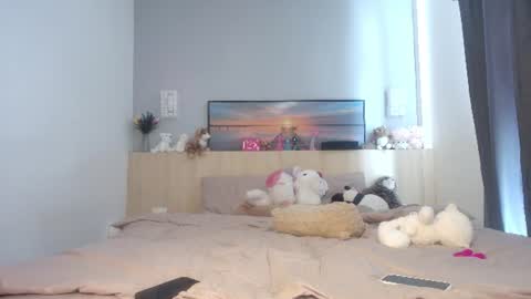 Snapshot of ellamirax chatting on June 28, 2026, 3:01 am Ella Mira online show from June 28, 2026, 3:01 am