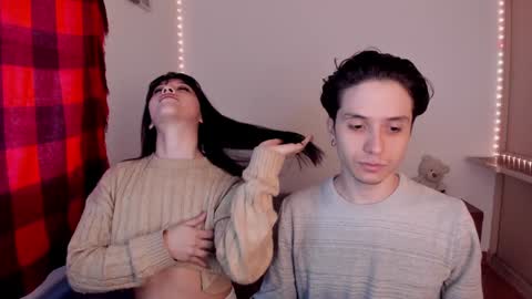 Ella and Cain online show from January 26, 2025, 7:20 pm