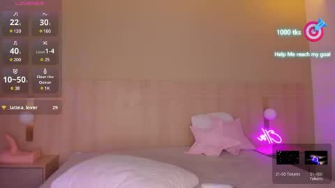 EllaThorne  online show from January 29, 2025, 7:53 pm