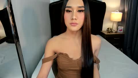 Sophia online show from December 12, 2024, 6:31 pm