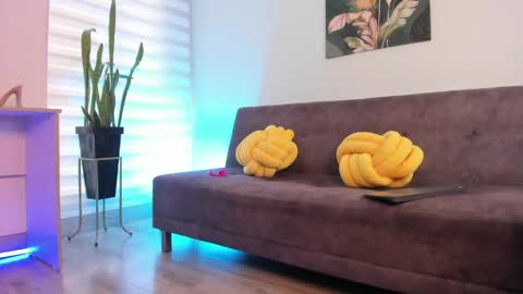 Snapshot of elle_lane chatting on June 8, 2026, 9:26 pm Elle online show from June 8, 2026, 9:26 pm