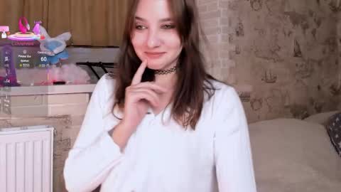 My name is Ellie online show from October 4, 2025, 10:57 am