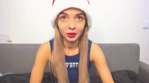 ellen_flow online show from December 20, 2024, 9:11 am