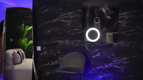 EllenKarter online show from February 24, 2025, 6:27 am