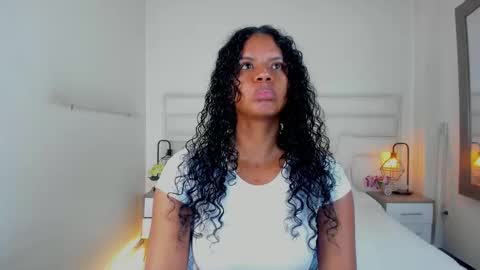  Ellie   online show from February 10, 2025, 1:11 pm