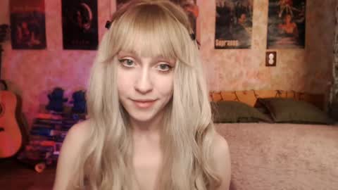 ellie_friendly online show from March 12, 2025, 2:30 am