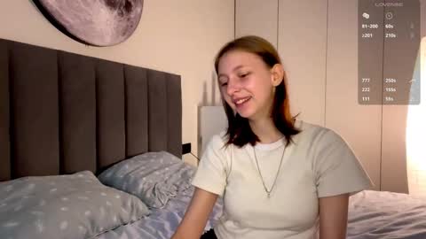 Ellie online show from September 12, 2025, 7:30 am