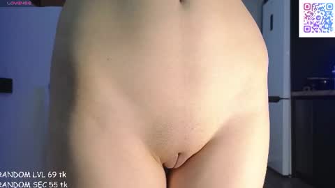 Snapshot of ellie_kimi chatting on July 4, 2026, 10:32 am Ellie online show from July 4, 2026, 10:32 am