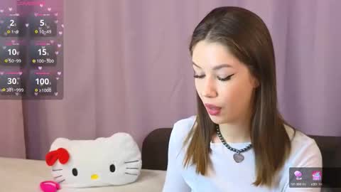 ellie online show from October 7, 2025, 8:06 pm